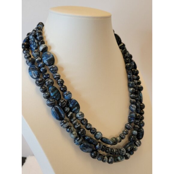 DRT Desert Rose Trading Necklace Three-Strand Blue Agate Beads & 925 Sterling - Picture 2 of 8